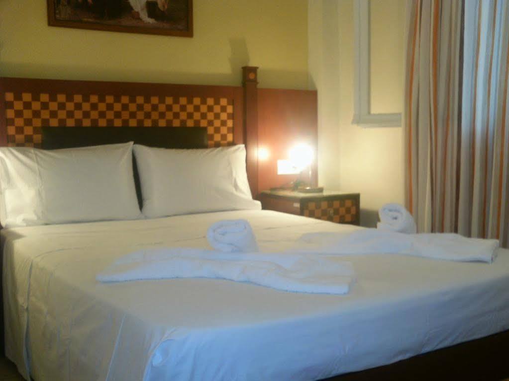 Hotel Parthenon Ios Zewnętrze zdjęcie